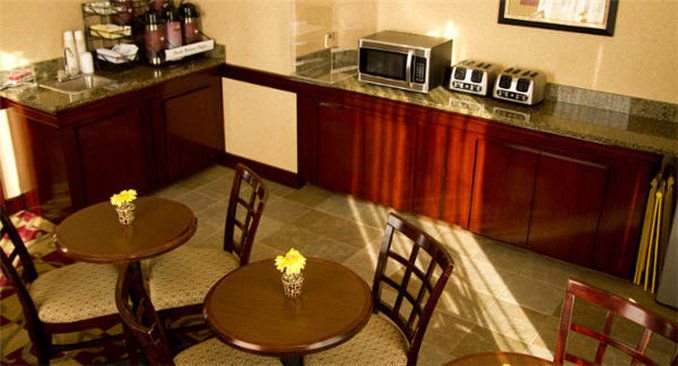 Hotel Howard Johnson By Wyndham Portsmouth